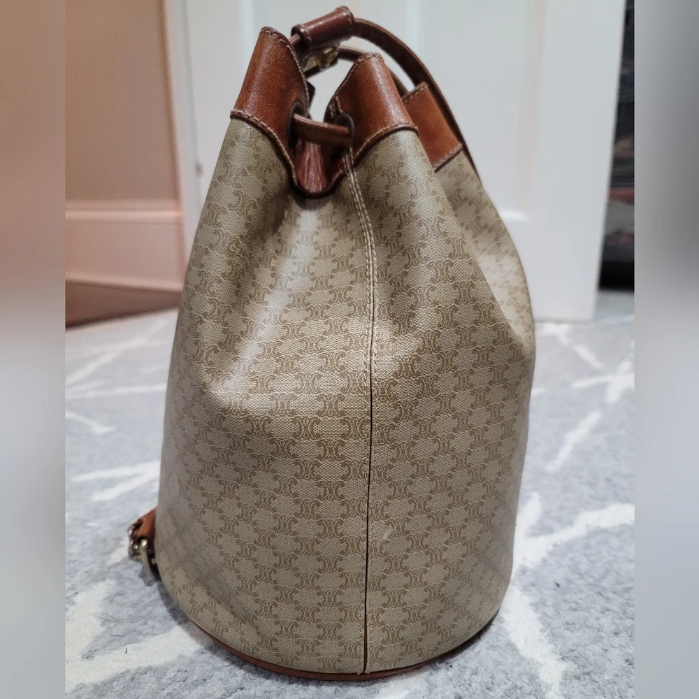 Celine Triomphe Vintage Bucket Backpack - Picture 9 of 15